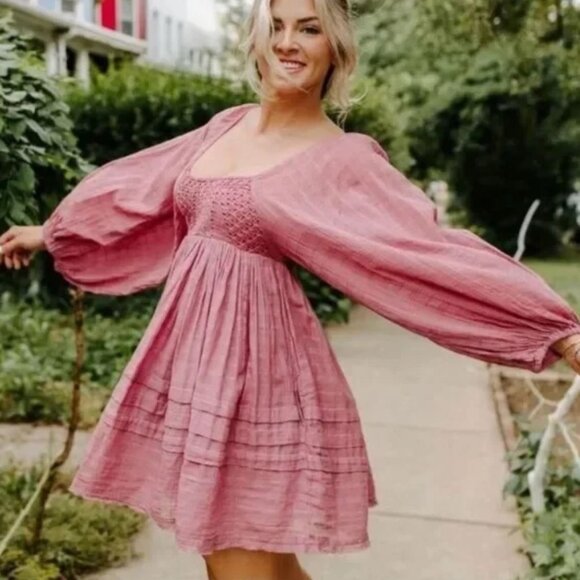 Free People Dresses & Skirts - Free People | Cotton "Ari Crochet" Puff Sleeve Mini Dress in Mauve | Size Small